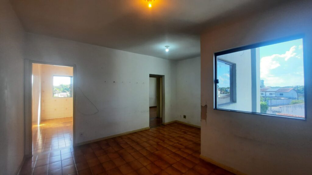 APARTAMENTO, incluso condominio